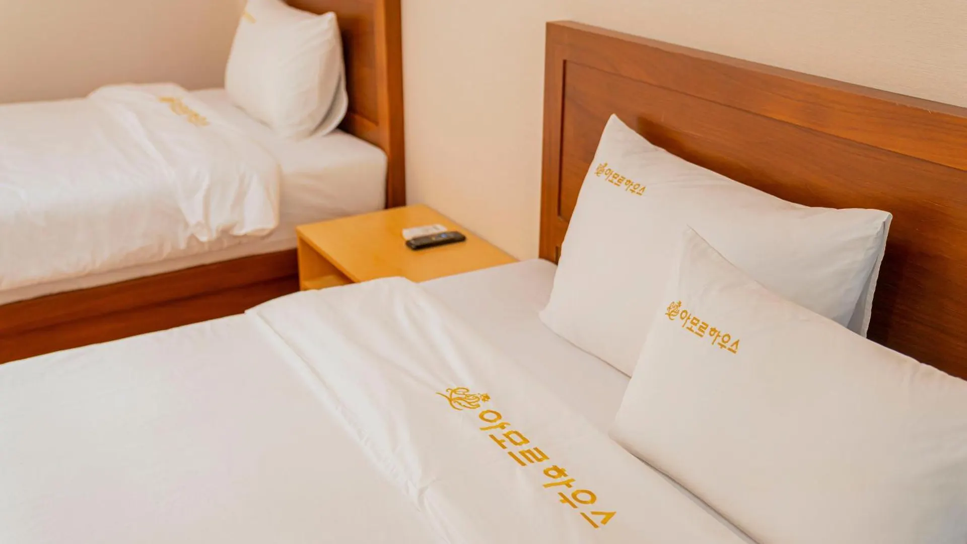 Jeju Amor House Oceanview Oreum Guest house
