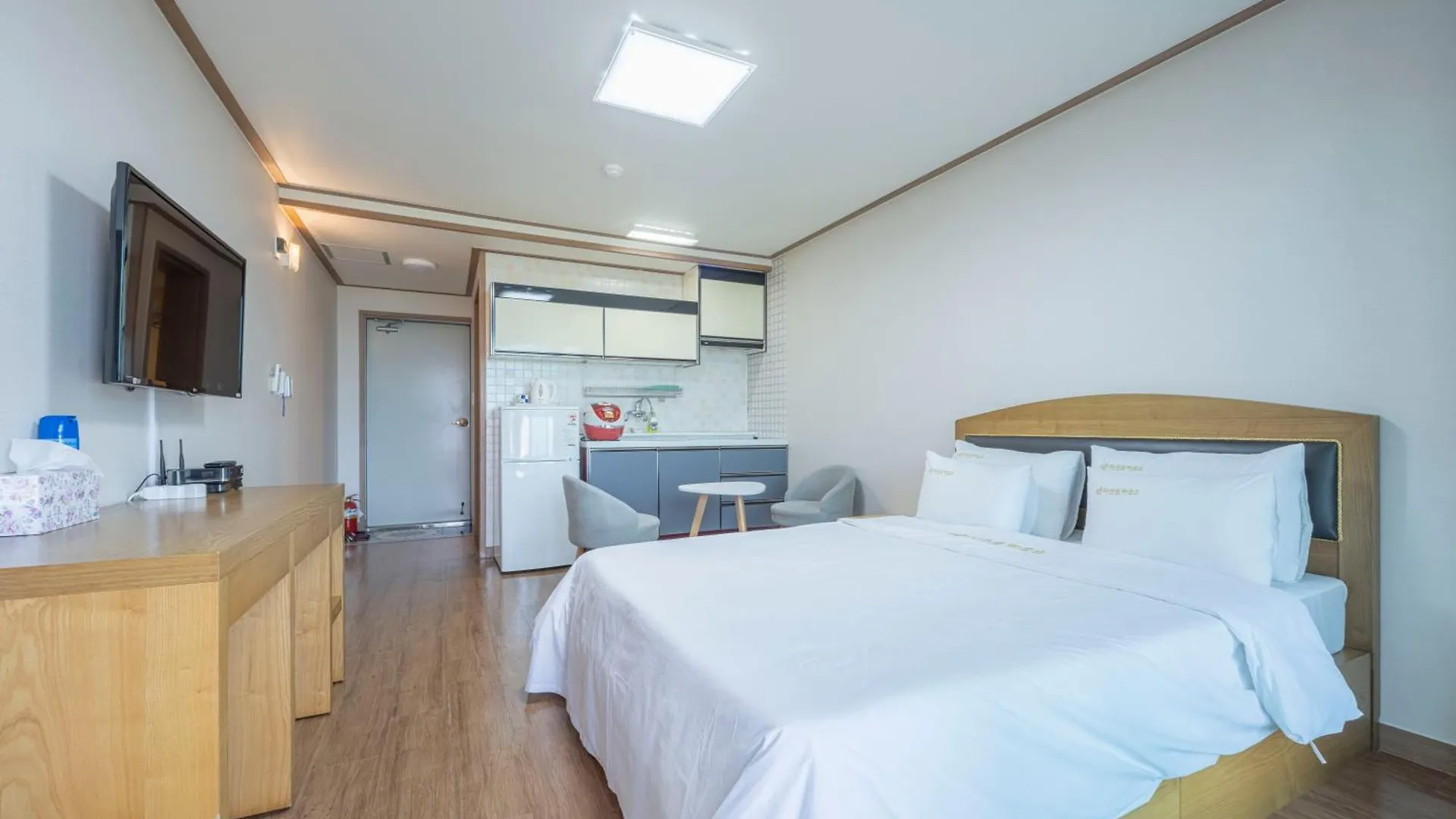 Jeju Amor House Oceanview Oreum South Korea
