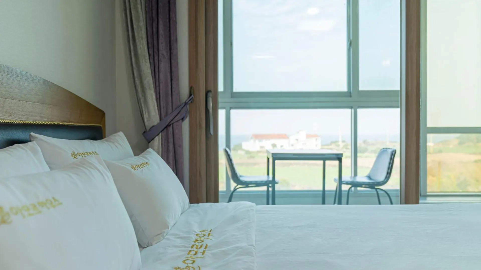 Jeju Amor House Oceanview Oreum 4*,