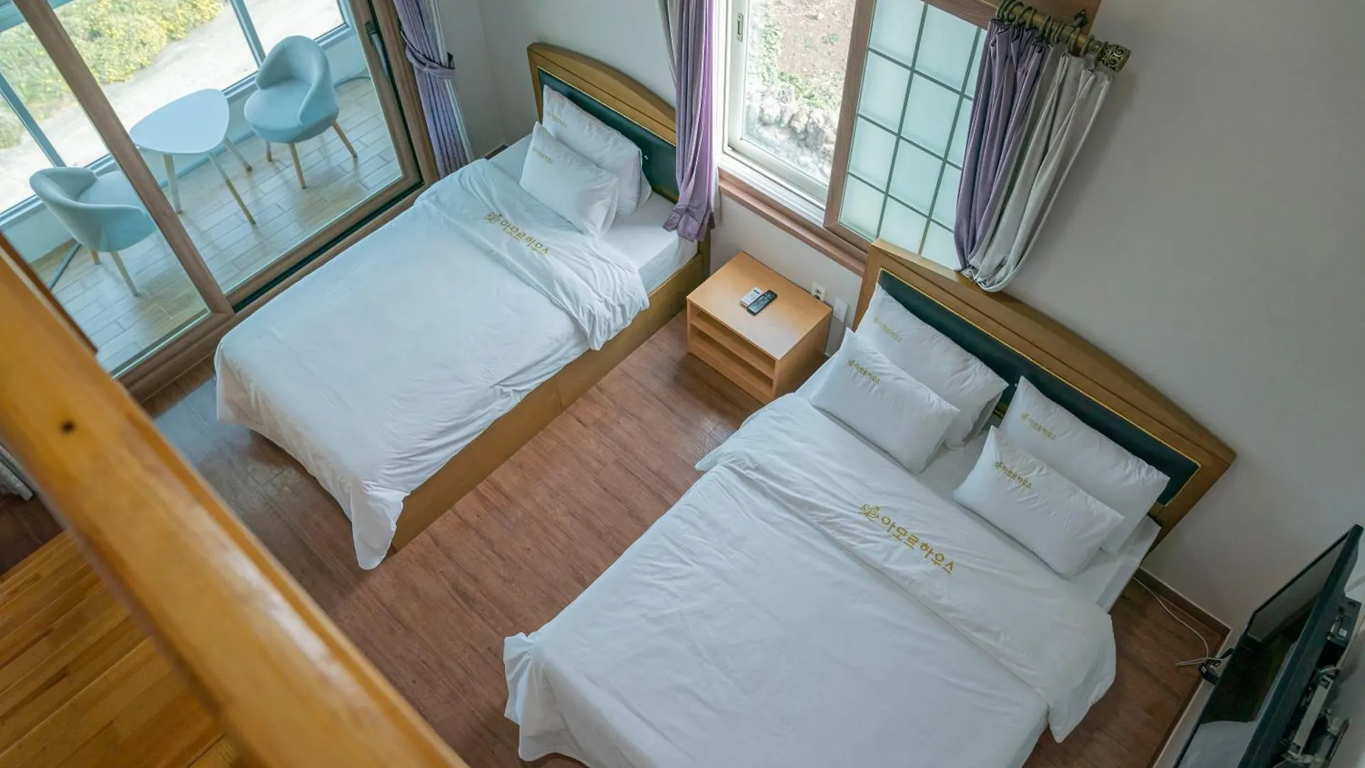 Jeju Amor House Oceanview Oreum Guest house